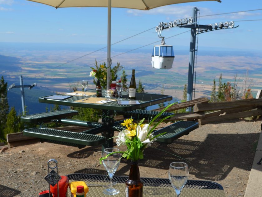 Outdoor patio with settings, valley